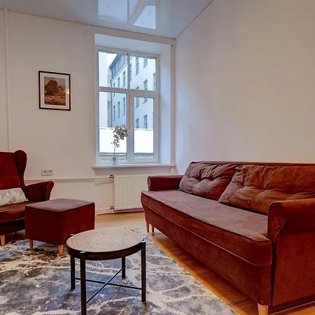 Spacious Centre Short Walk To Old Town * Riga